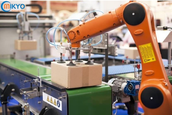 ung dung cua robot trong nha may san xuat   nganh dong goi hang hoa