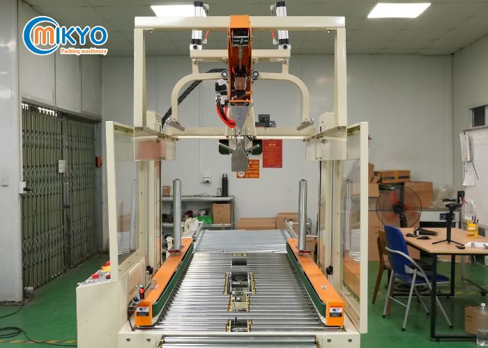 máy dán thùng carton FX-AT