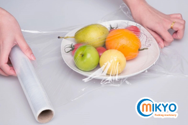 Màng PE bọc thực phẩm