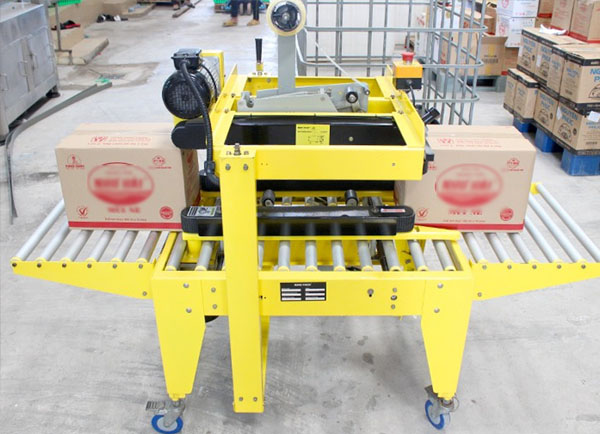 Máy đóng thùng carton tự động