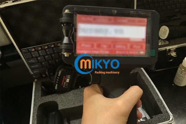 Máy in date cầm tay In NSX, HSD, Logo, QR, Mã Vạch