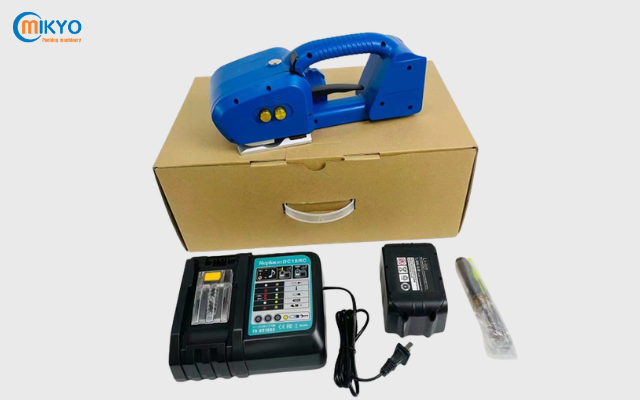 Máy đóng đai dùng pin